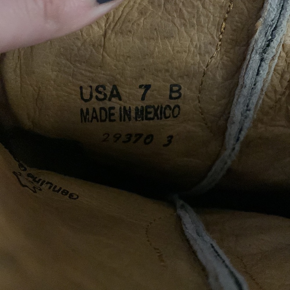 🚫SOLD🚫 NWOT Black Cowboy Boots - Picture 4 of 5